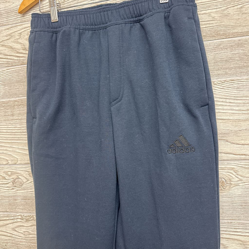 NEW Taper Sweatpants 18